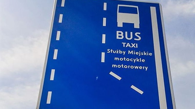 buspas%20motocykle.jpg