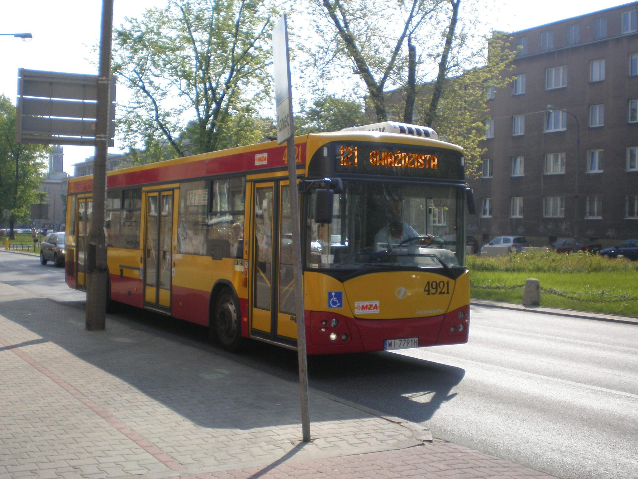 Krasi%C5%84skiego_(autobus_121).JPG