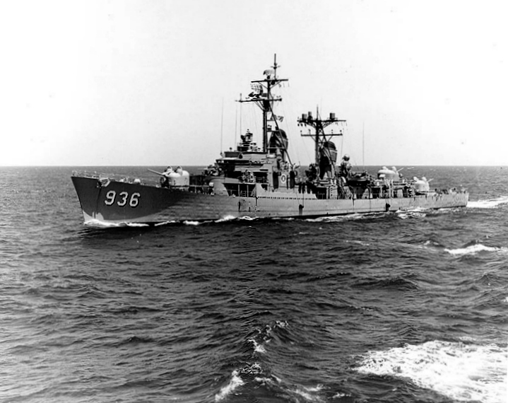 USS_Decatur_%28DD-936%29%3Bh98175.jpg