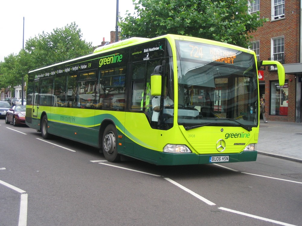 ARRIVA%203908%20r724%20St%20Albans%20230